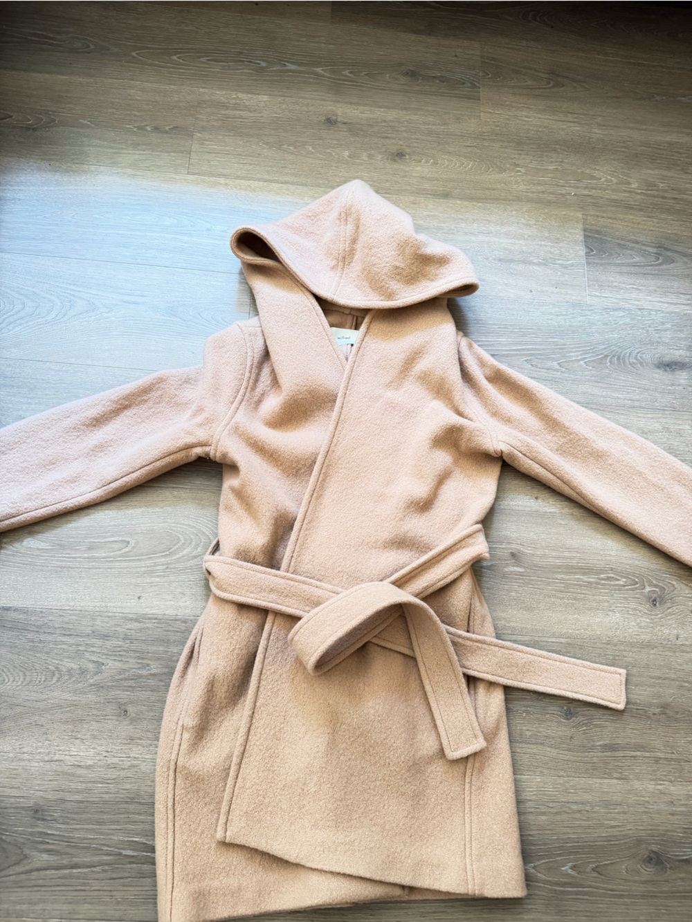 Wilfred Women’s Hooded Wrap coat